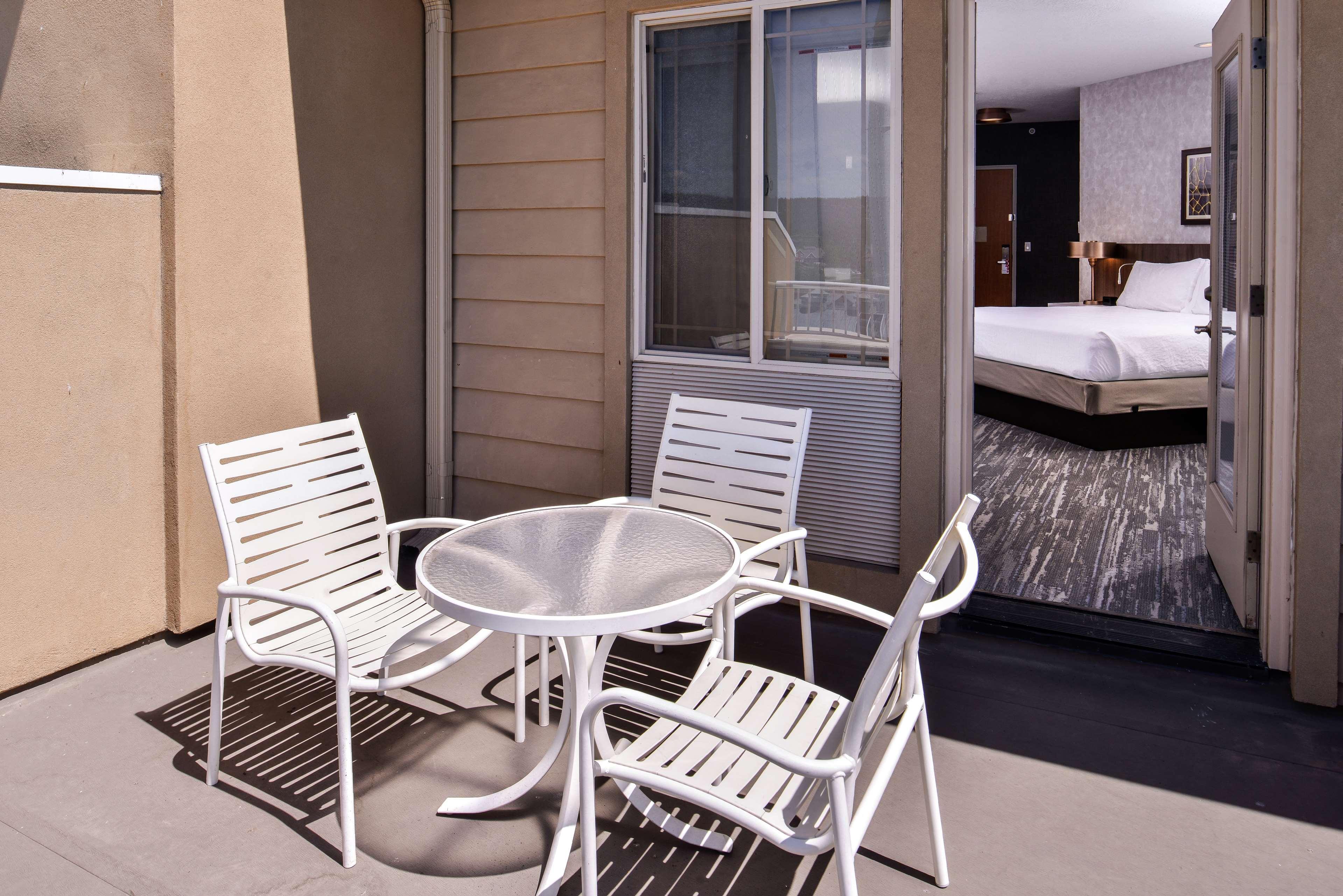 Hilton Garden Inn Bend Bagian luar foto