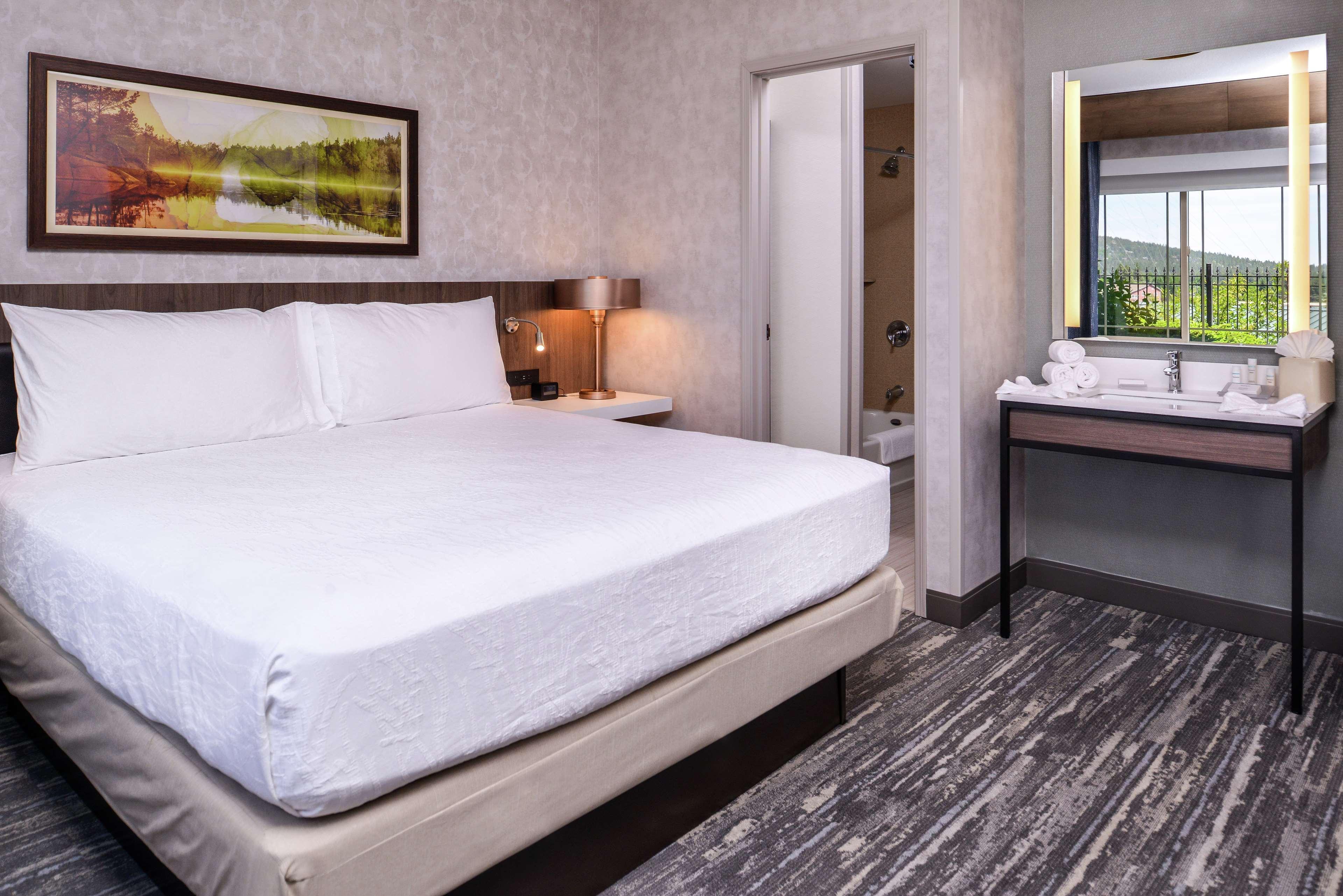 Hilton Garden Inn Bend Bagian luar foto
