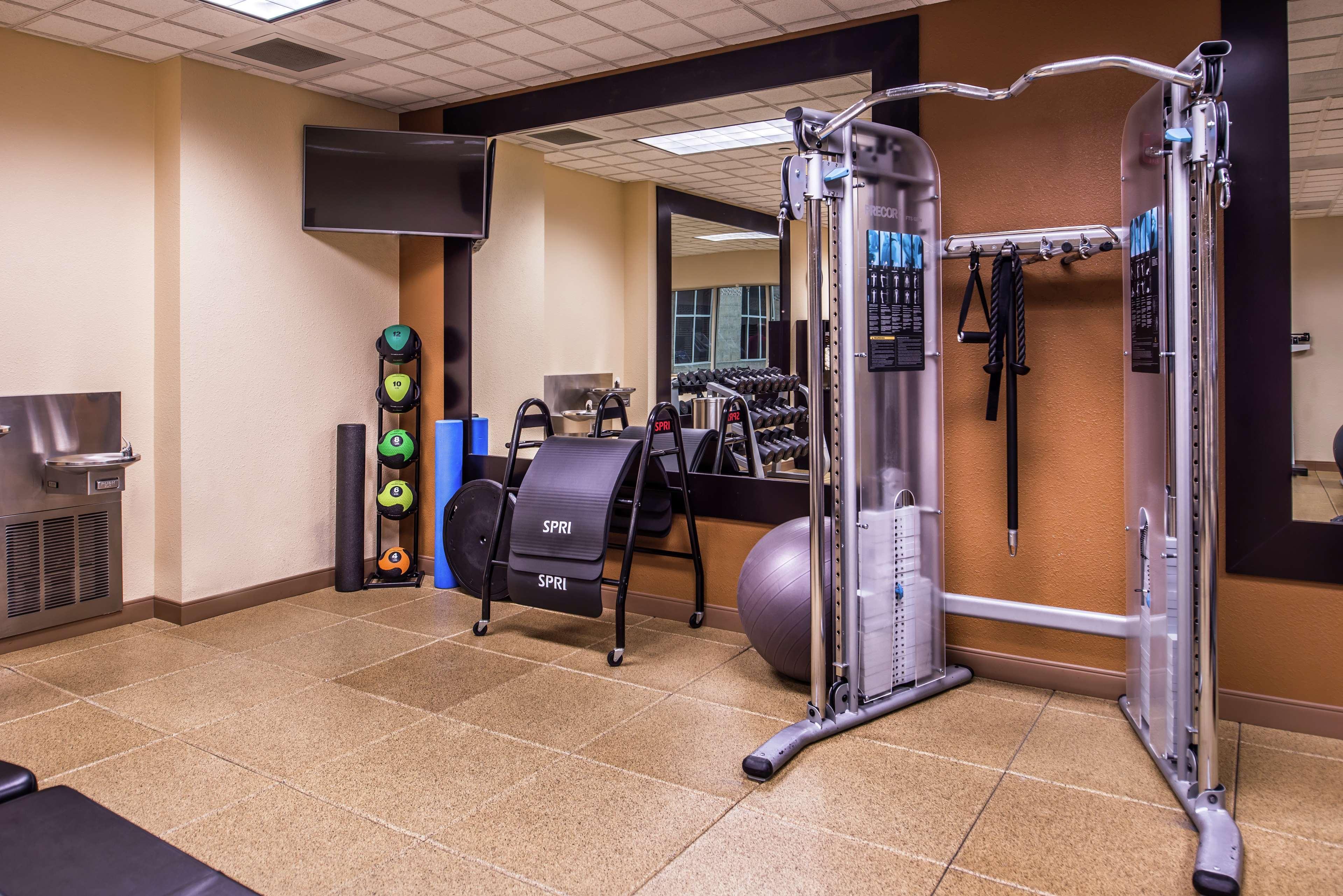 Hilton Garden Inn Bend Bagian luar foto