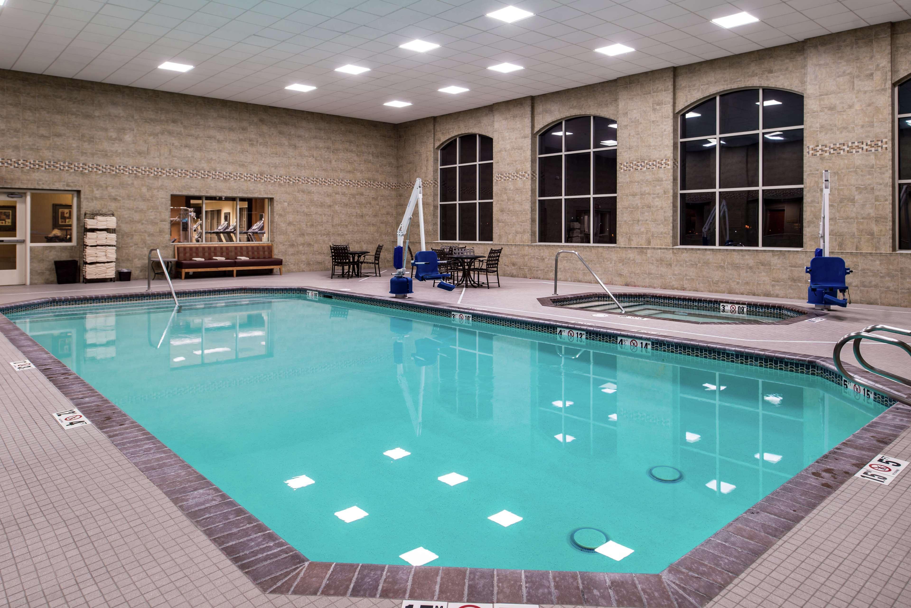 Hilton Garden Inn Bend Bagian luar foto
