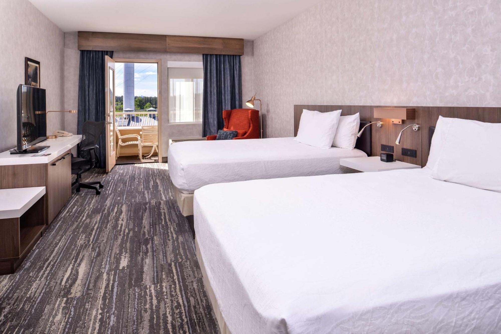 Hilton Garden Inn Bend Bagian luar foto