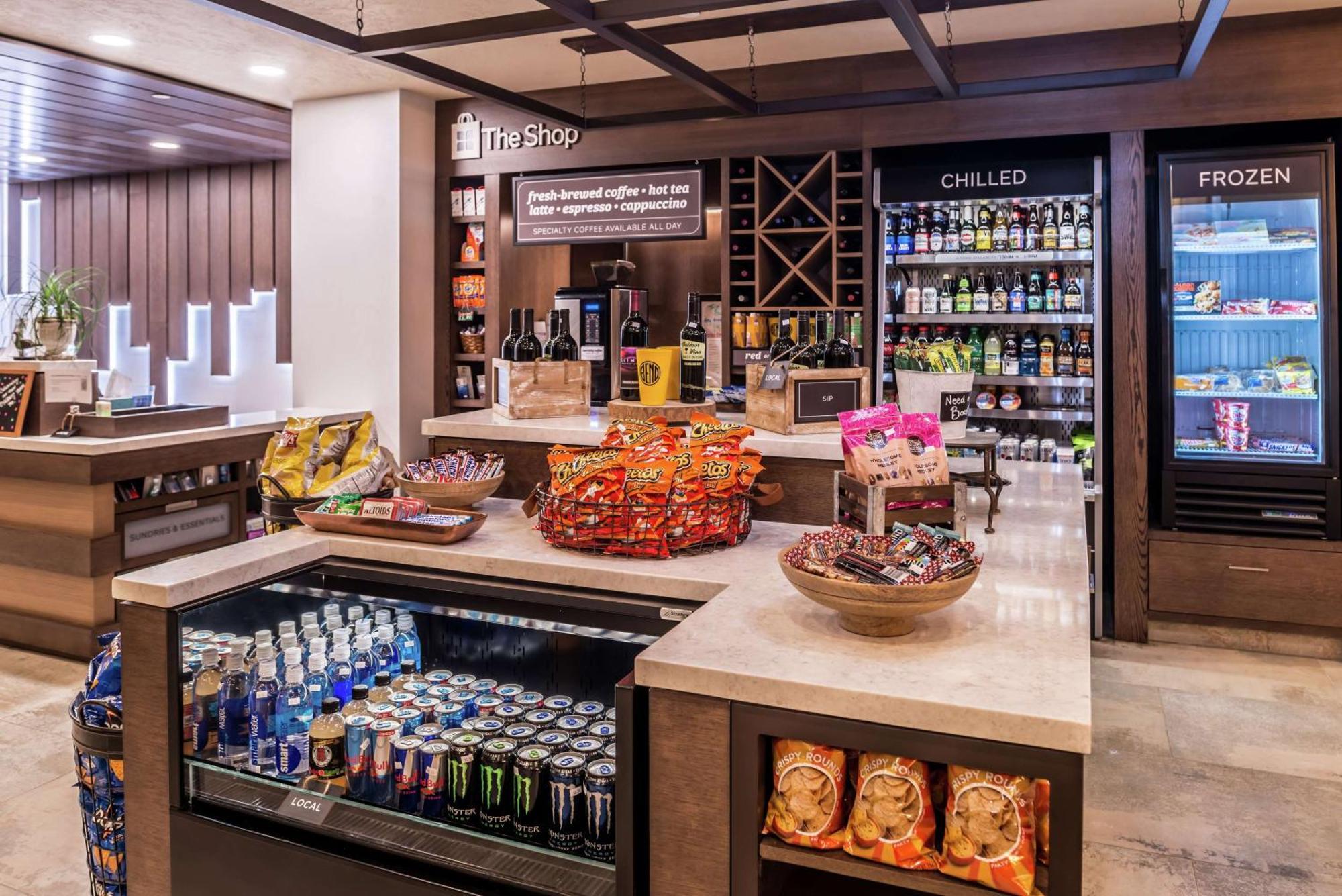 Hilton Garden Inn Bend Bagian luar foto